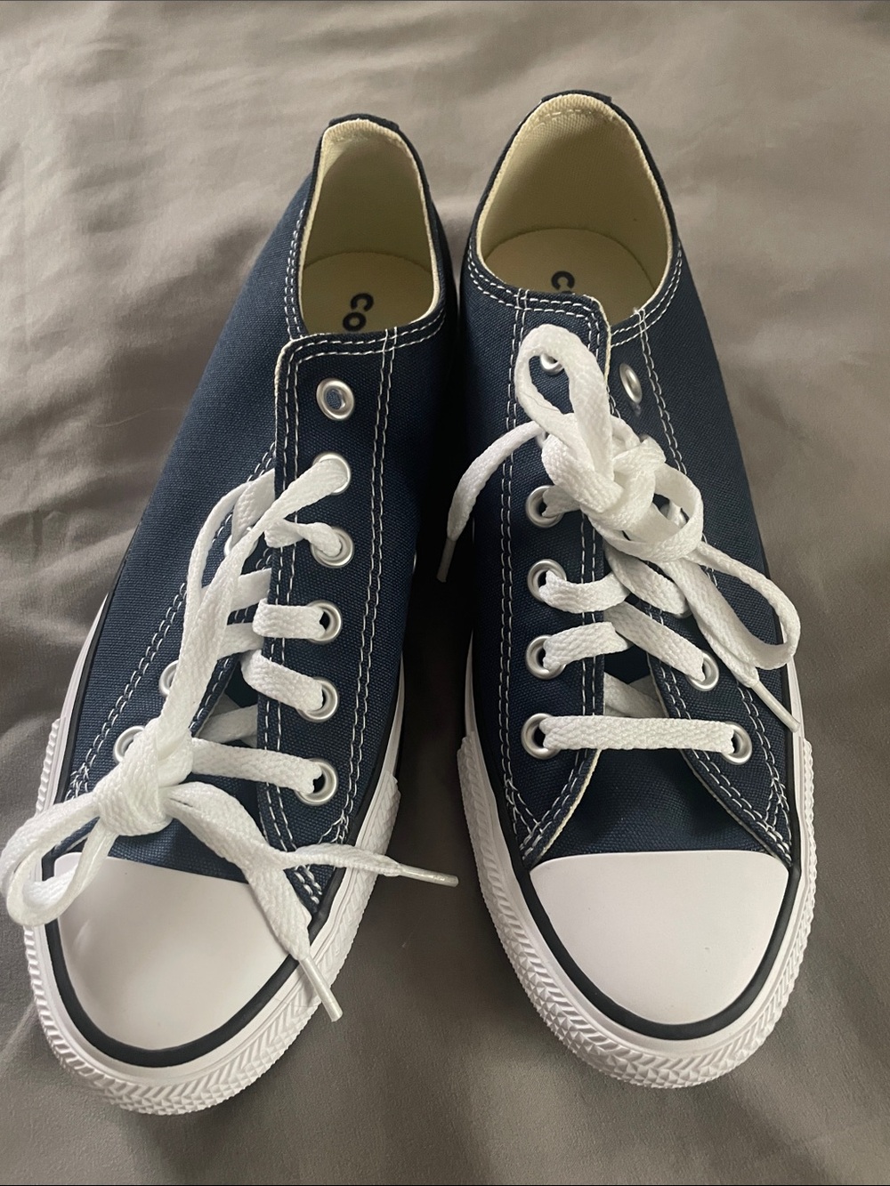 NEW Converse Low Top Sneakers in Navy and White